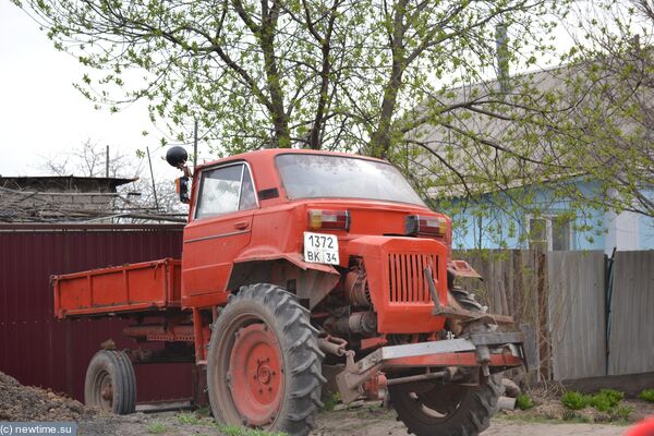 трактор в Михайловке